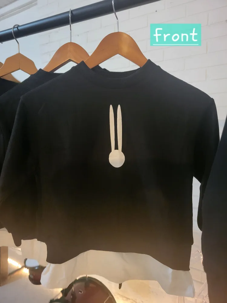 Black Cropped Sweatshirts for toddlers. Size 2T -5T image indicator(2)