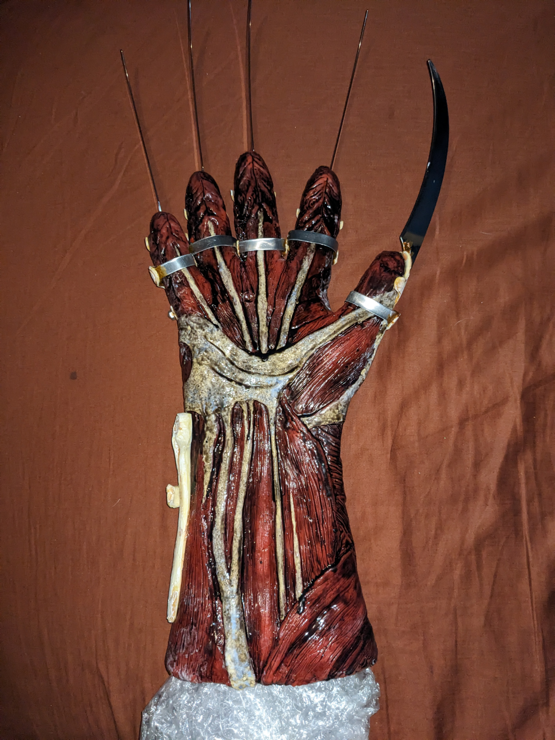 Freddy Krueger new nightmare glove - photo 2