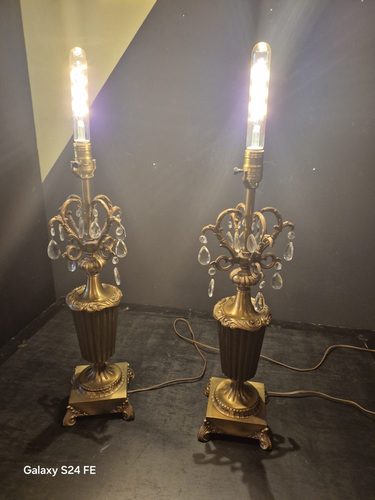 Vintage Ornate Lamps - photo 2