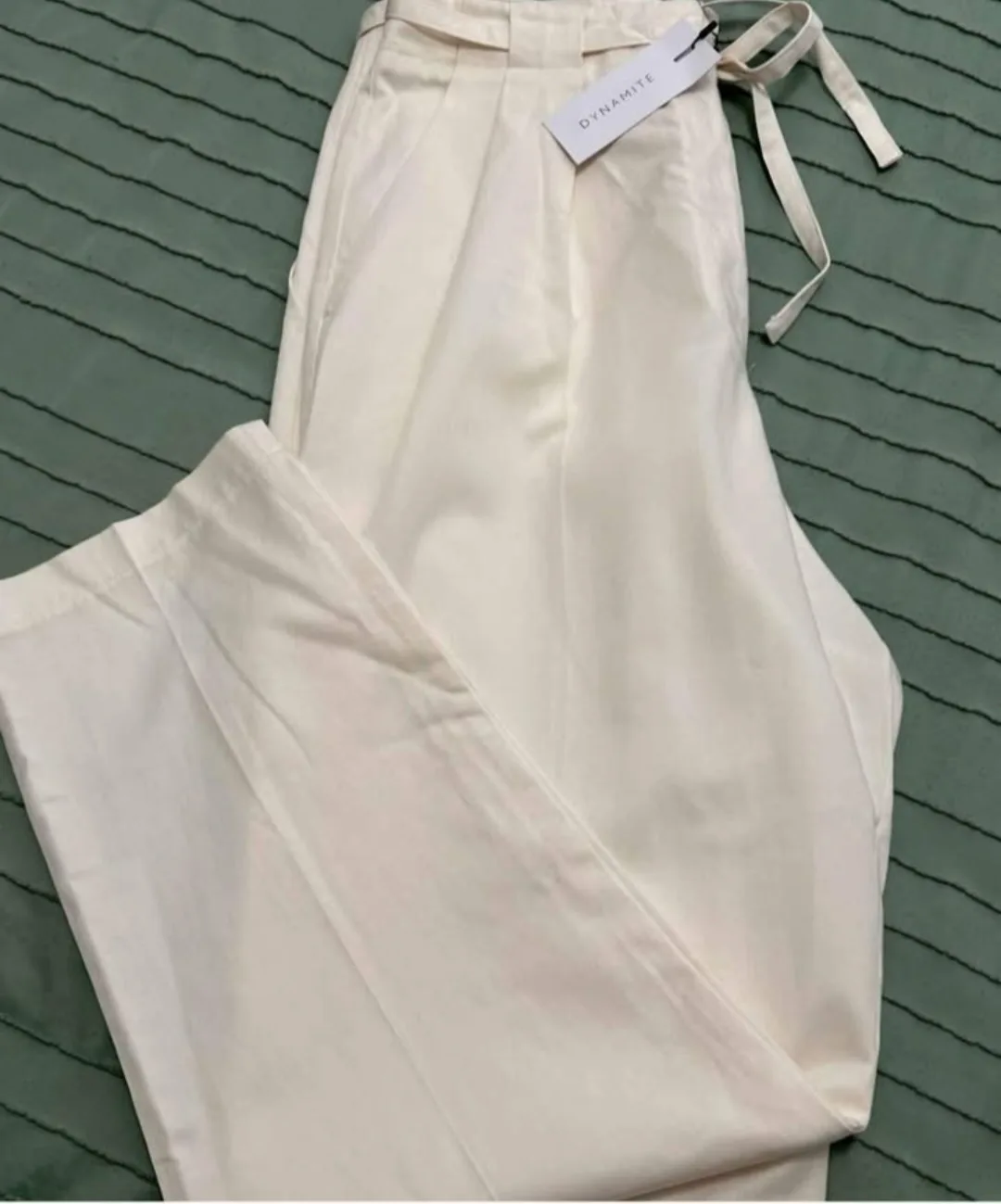 Dynamite Women's Size 10 Cream Chino Pants image indicator(2)