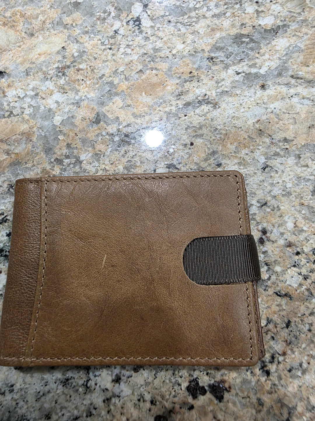Brown Leather Bifold Wallet  💚