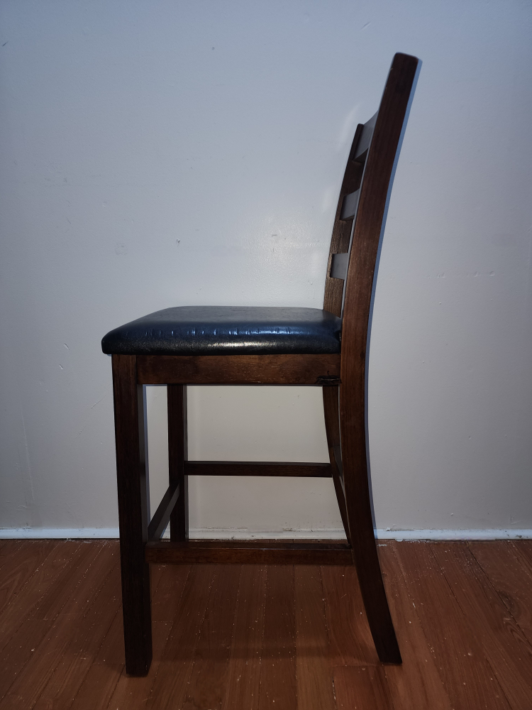 Brown chairs  can take all or one - photo 2