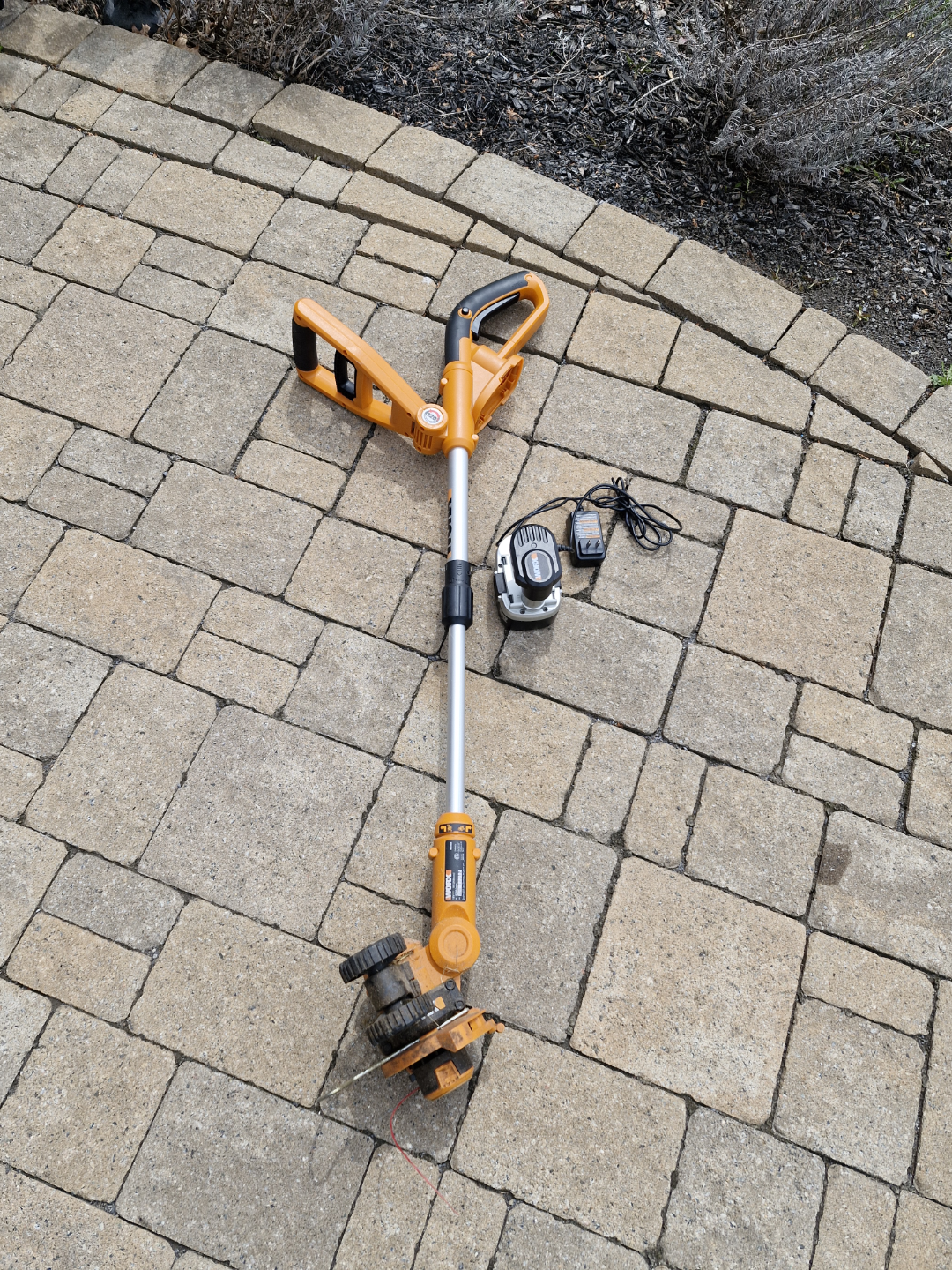 Worx Cordless Trimmer