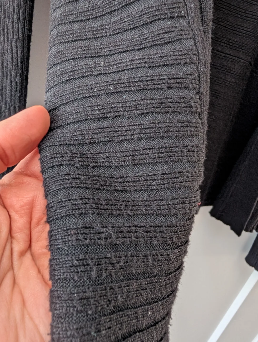 Verve Ami Black Ribbed Cardigan - Size Large image indicator(7)