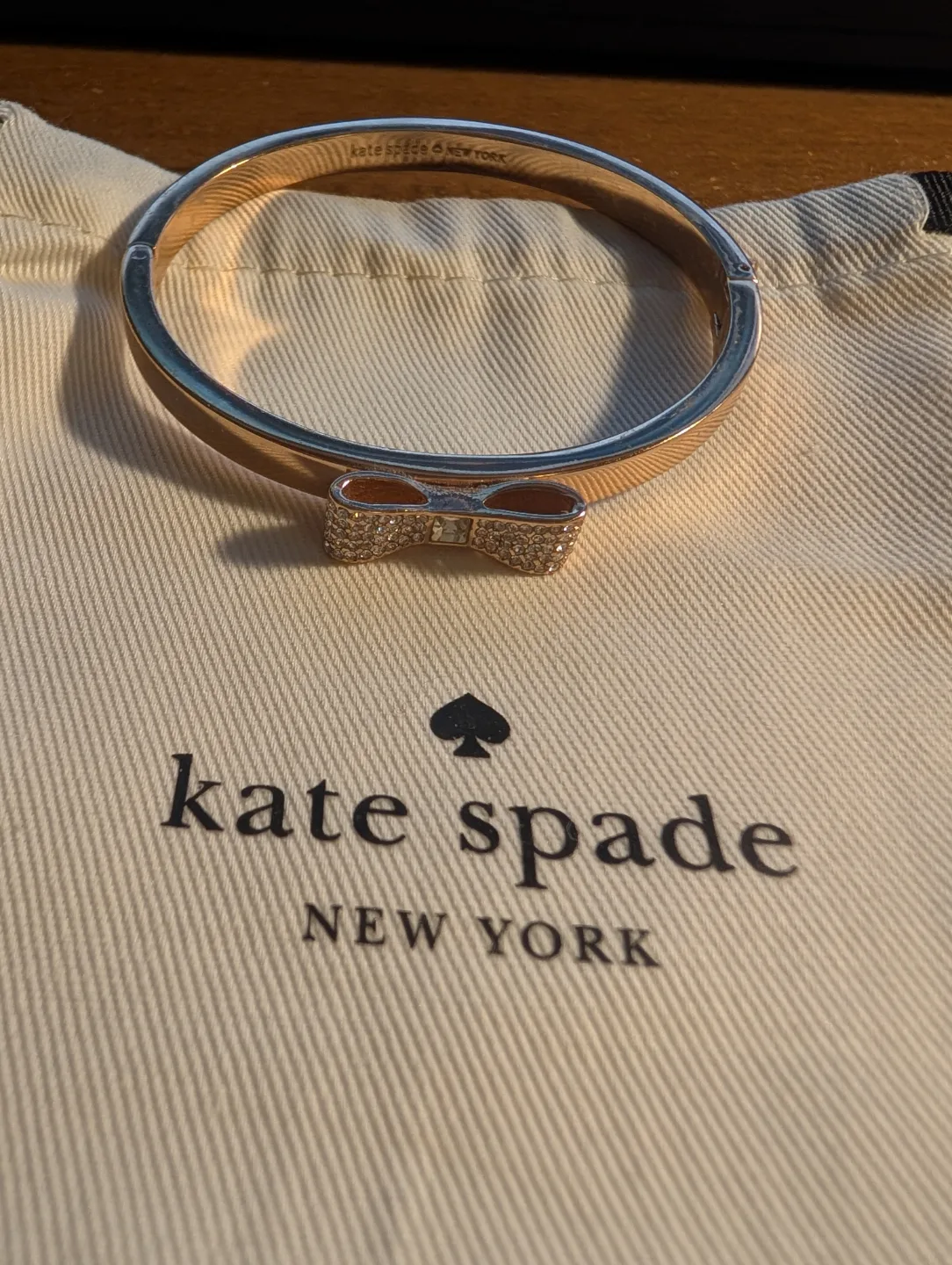 Kate Spade Bow Bangle image indicator(2)