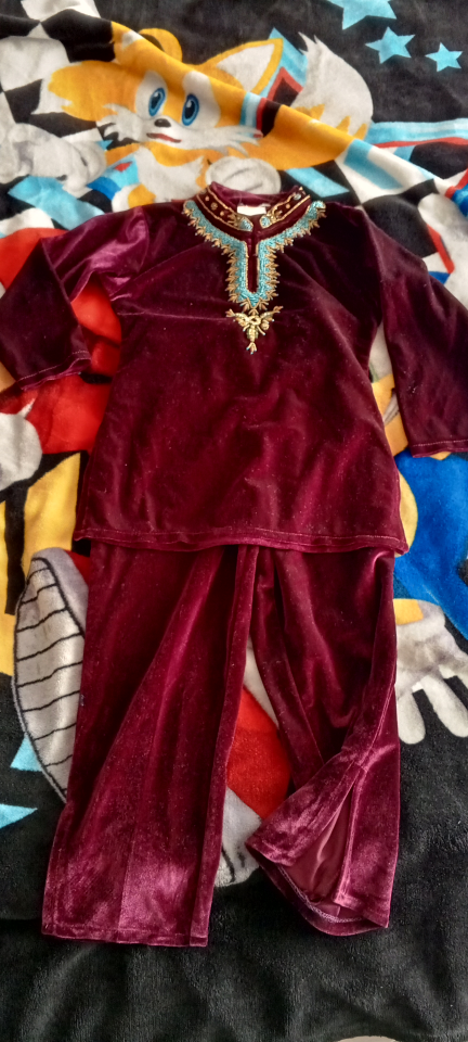 Girls' Maroon Velvet Kurta Set, Size 24, Beaded Detail