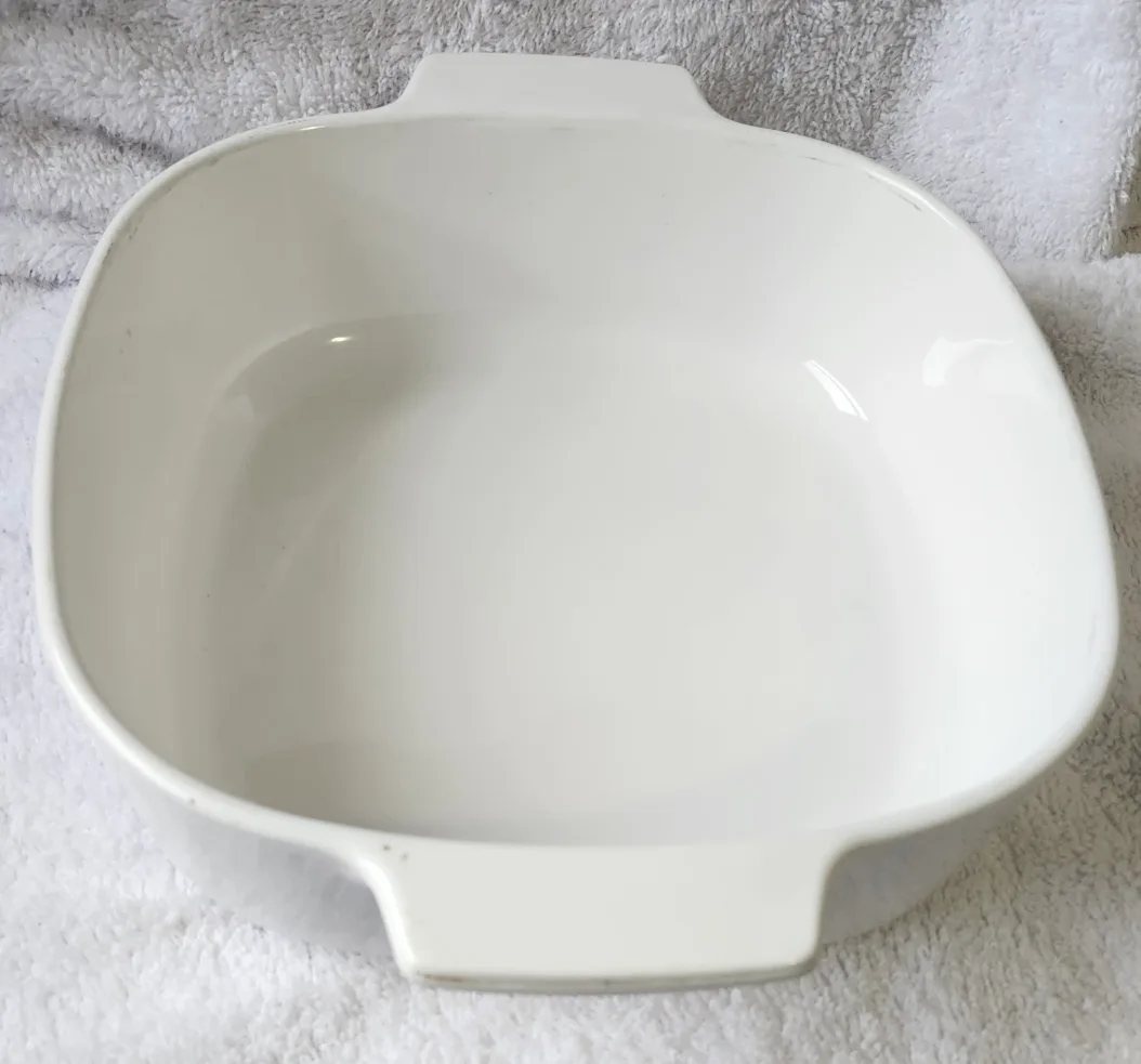 CorningWare A-2-B 2L Cornflower Blue Dish with Lid image indicator(6)