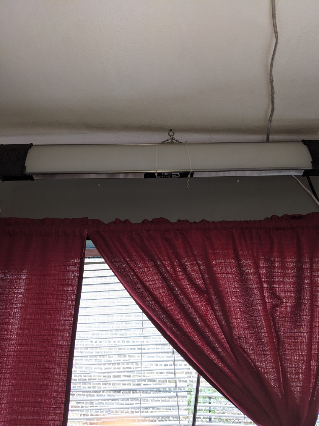 Hanging Lamp Shop Light With Bluetooth Speaker - photo 2
