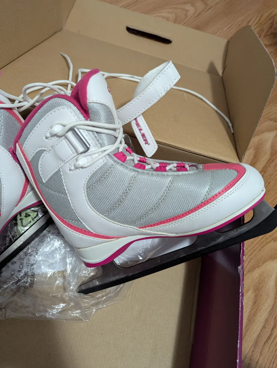 Hespelar Girls' Figure Skates Size J3 image indicator(5)