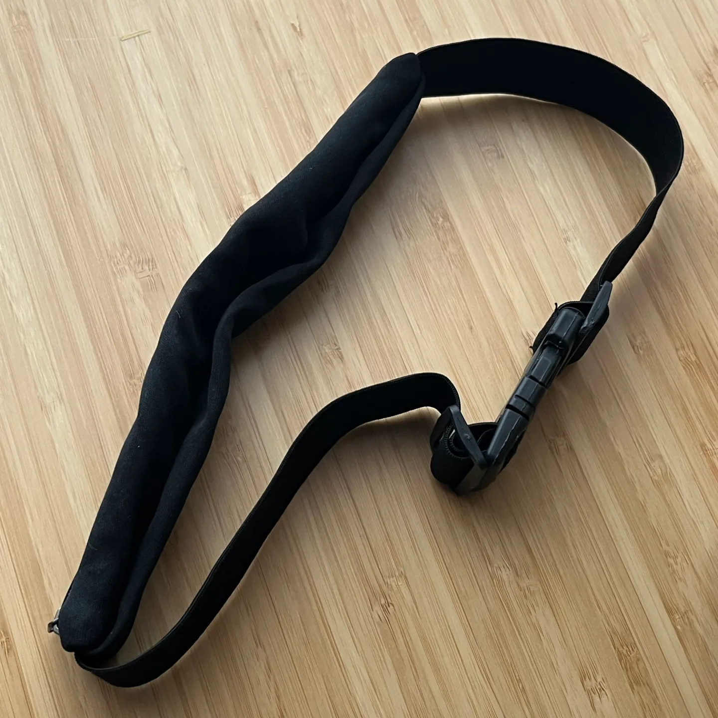 💚Black Running Belt with Zipper Pocket image indicator(3)