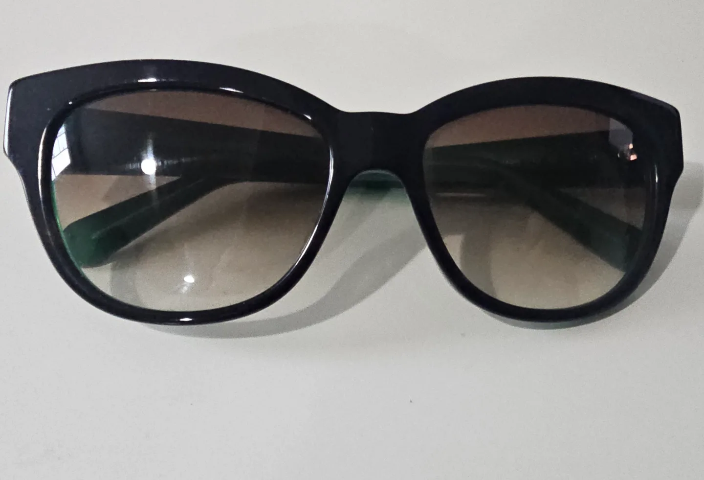Kate Spade New York Sunglasses with Case image indicator(2)
