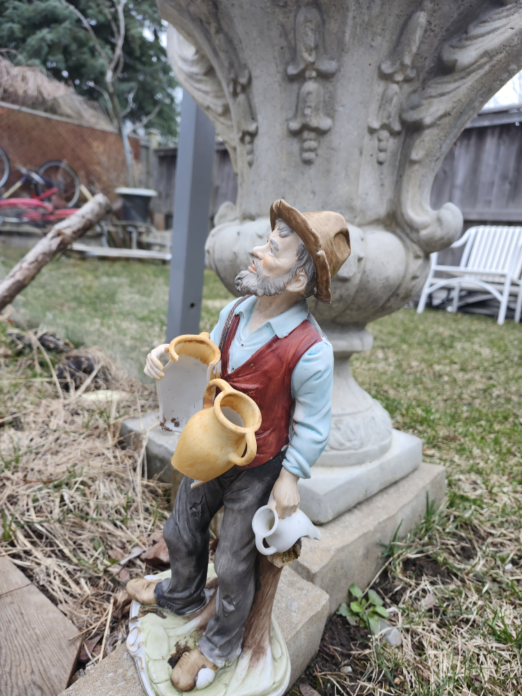 Vintage Porcelain Figurine of a Man Carrying Jugs - photo 2