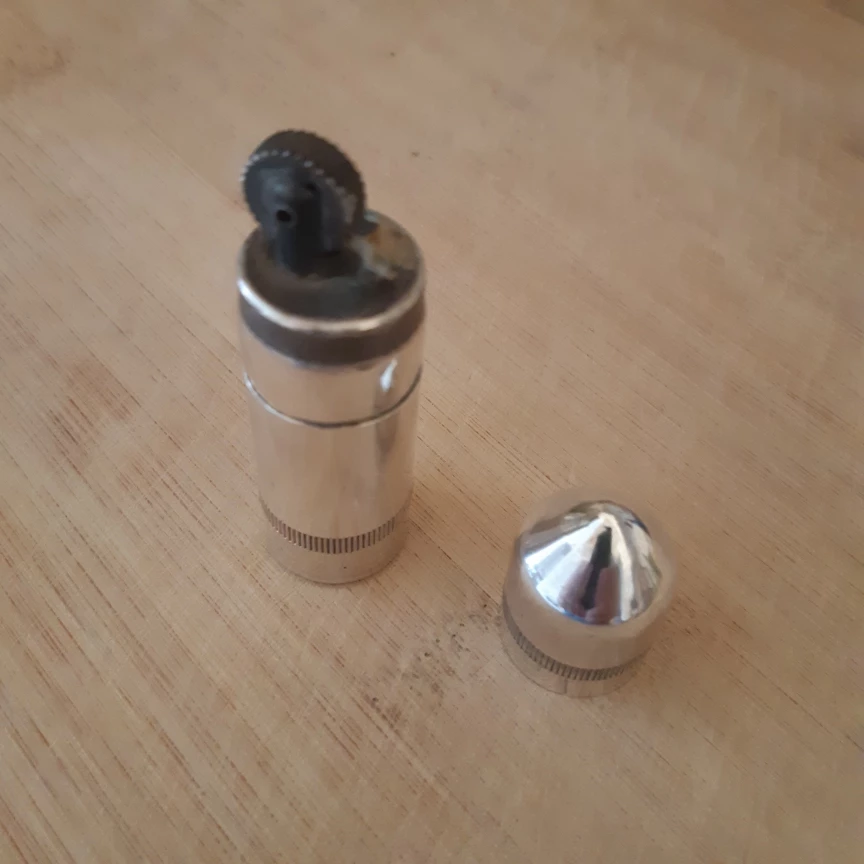 Vintage Stalwart Sterling Silver Lighter - photo 3