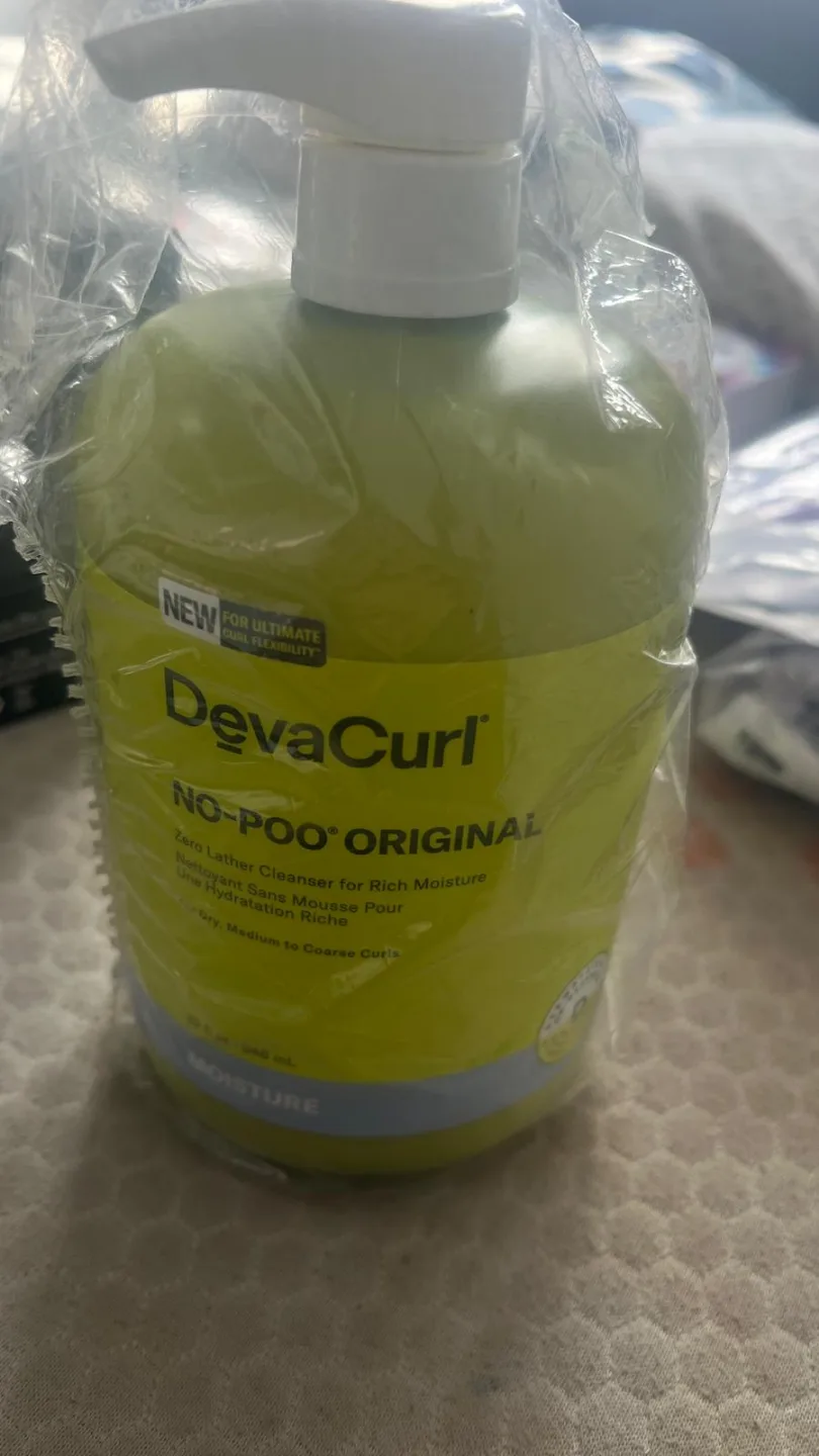 DevaCurl No-Poo Original Zero Lather Cleanser image indicator(2)