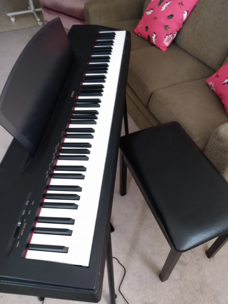 Yamaha Digital Piano with Bench and Sustain Pedal