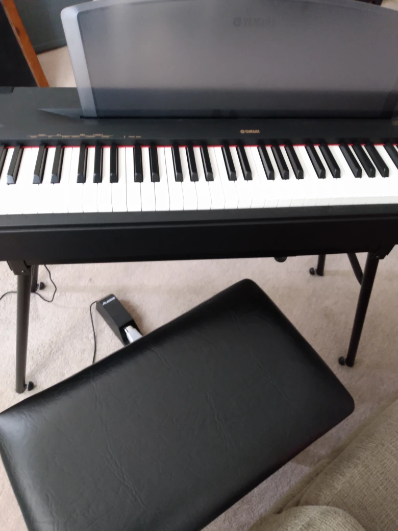 Yamaha Digital Piano with Bench and Sustain Pedal - photo 2