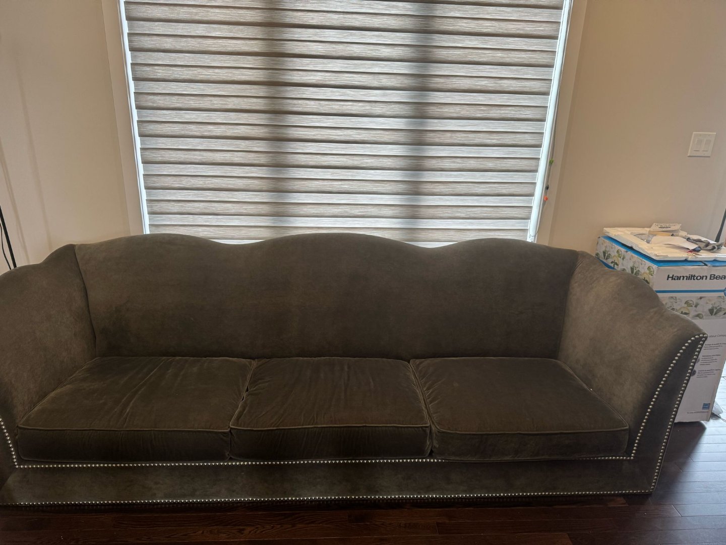 Dark Green Velvet Sofa/Couch
