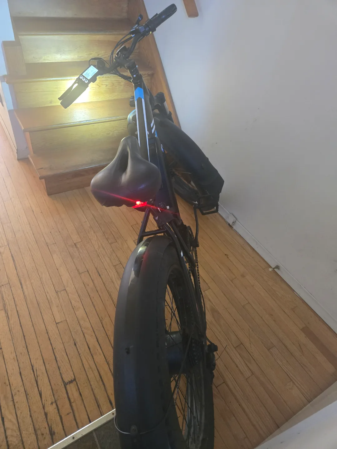 Hitway Electric Fat Tire Bike image indicator(3)