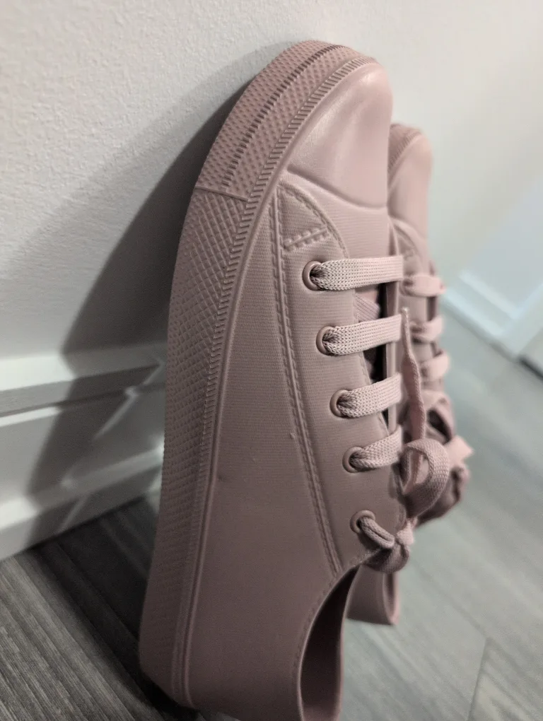 Women's Pink Rubber Sneakers New, Never worn UK 41 image indicator(2)