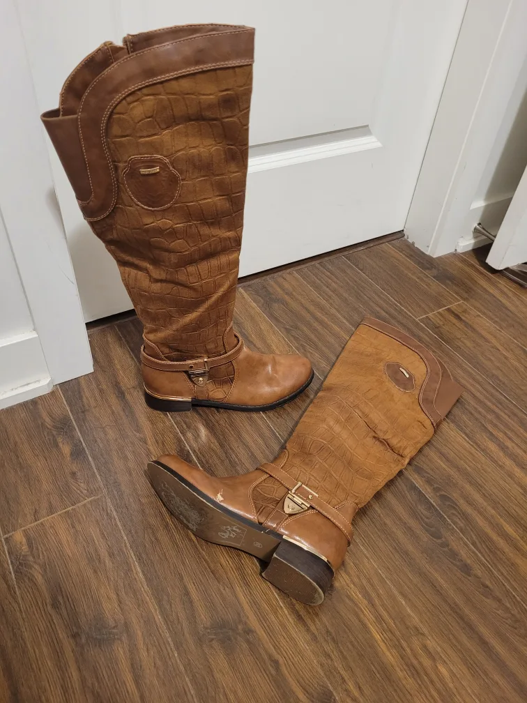 Brown Knee-High Boots, Size 39 image indicator(2)