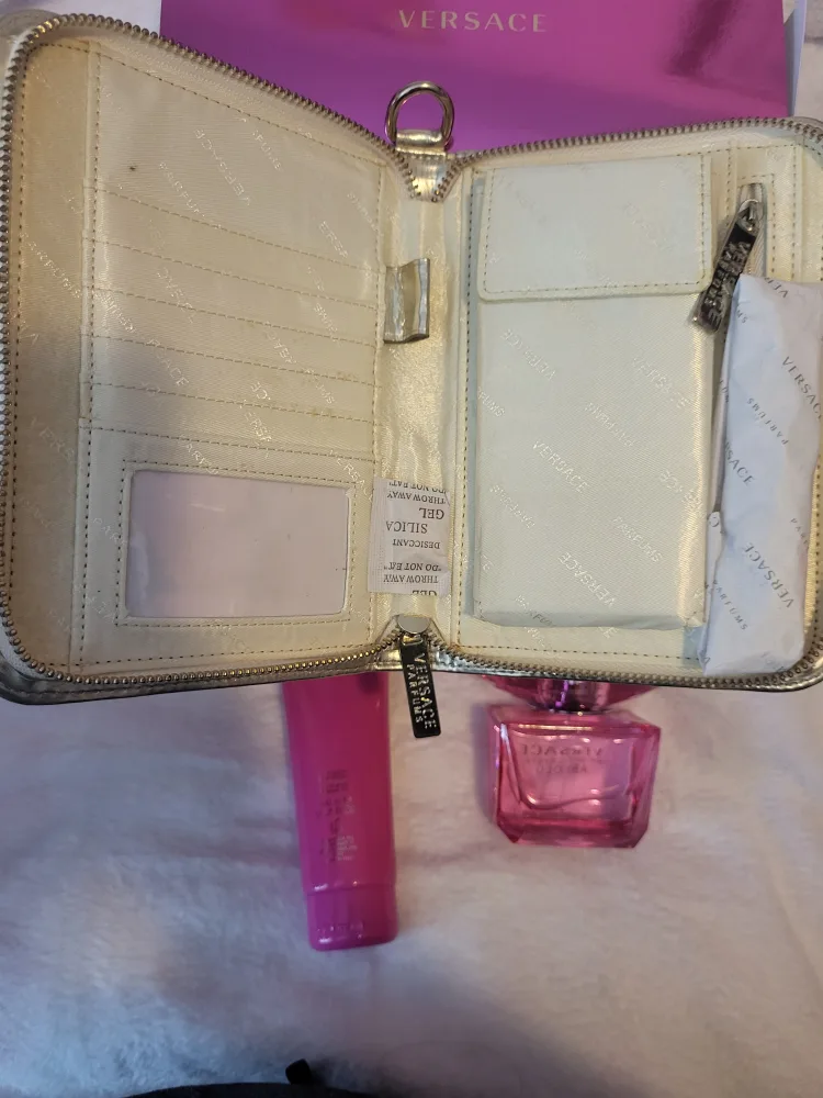 Versace Bright Crystal Absolu 3PC GIFT SET 90 ml image indicator(5)