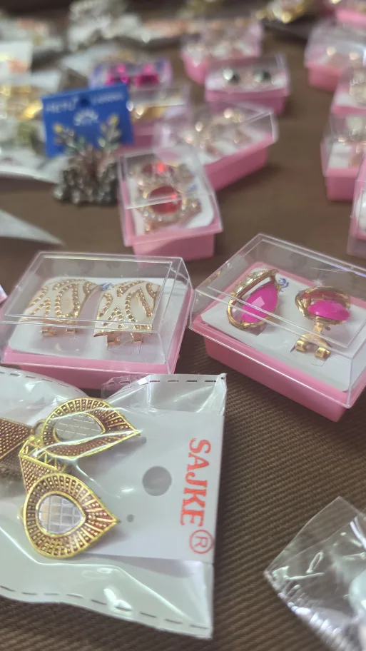 Brand new Bulk Lot of Earrings and Bracelets image indicator(6)