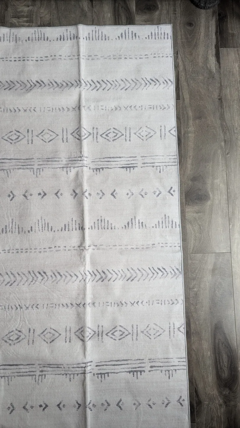 Off-White and Grey Tribal Pattern Rug image indicator(2)