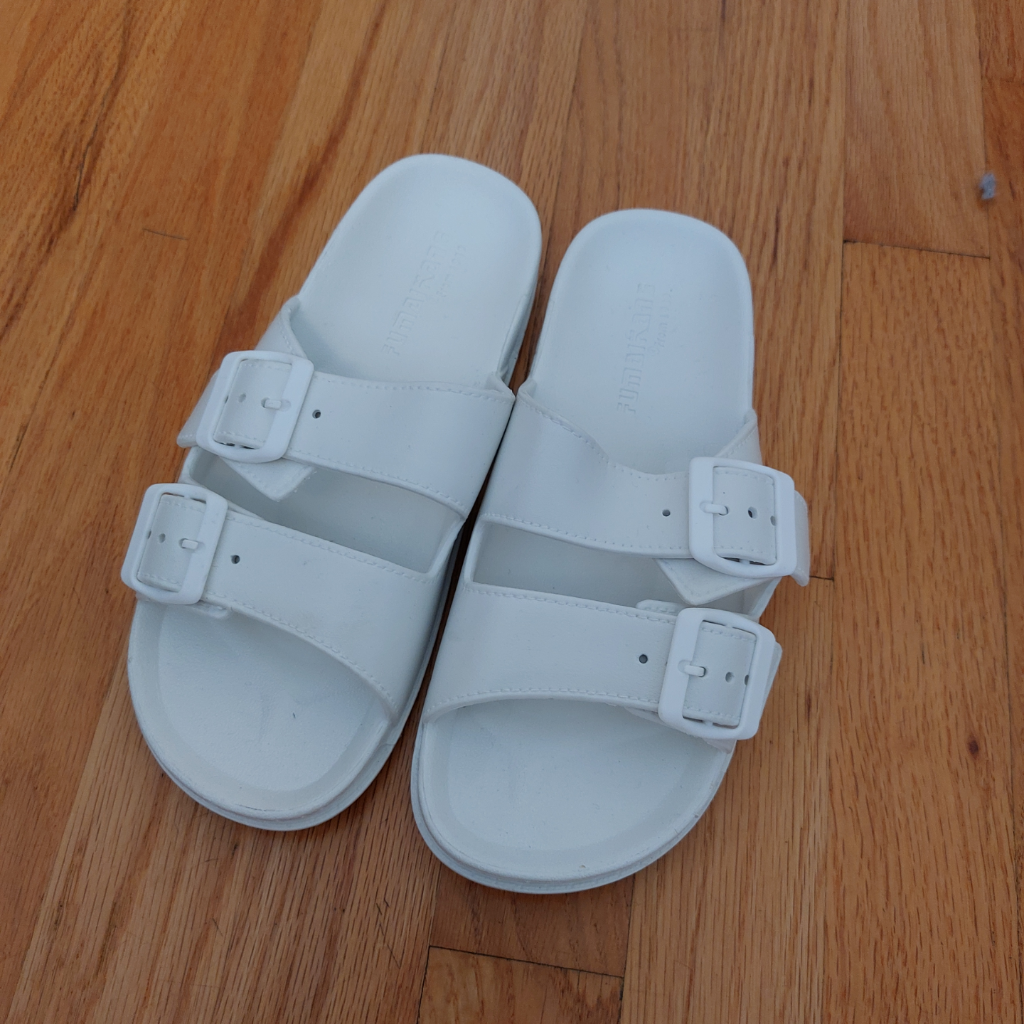White Double Buckle Sandals - Size 7