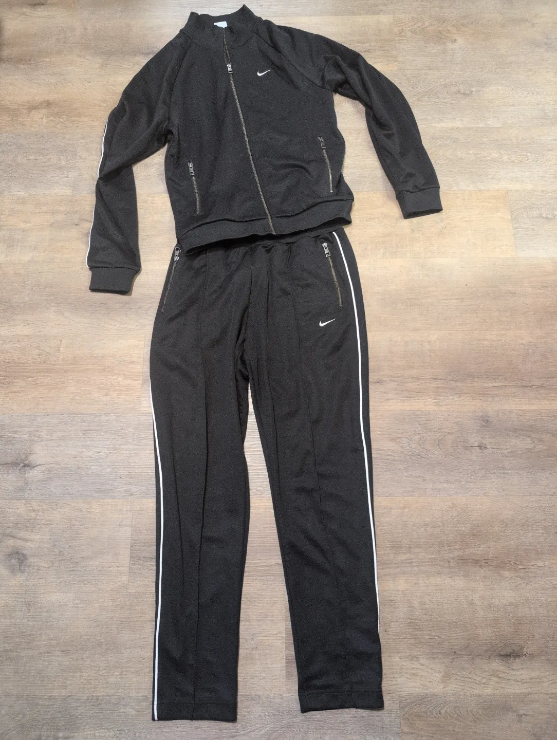 Nike Mens Size Small Tracksuit thumbnail