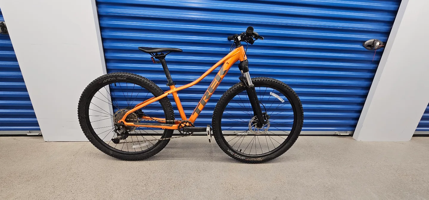 Trek Marlin 6 Gen 2 Mountain Bike (XS Frame) image indicator(5)