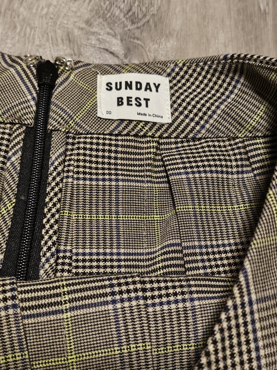 Aritzia Sunday Best Grey Plaid Pleated Mini Skirt Size 00 - photo 3