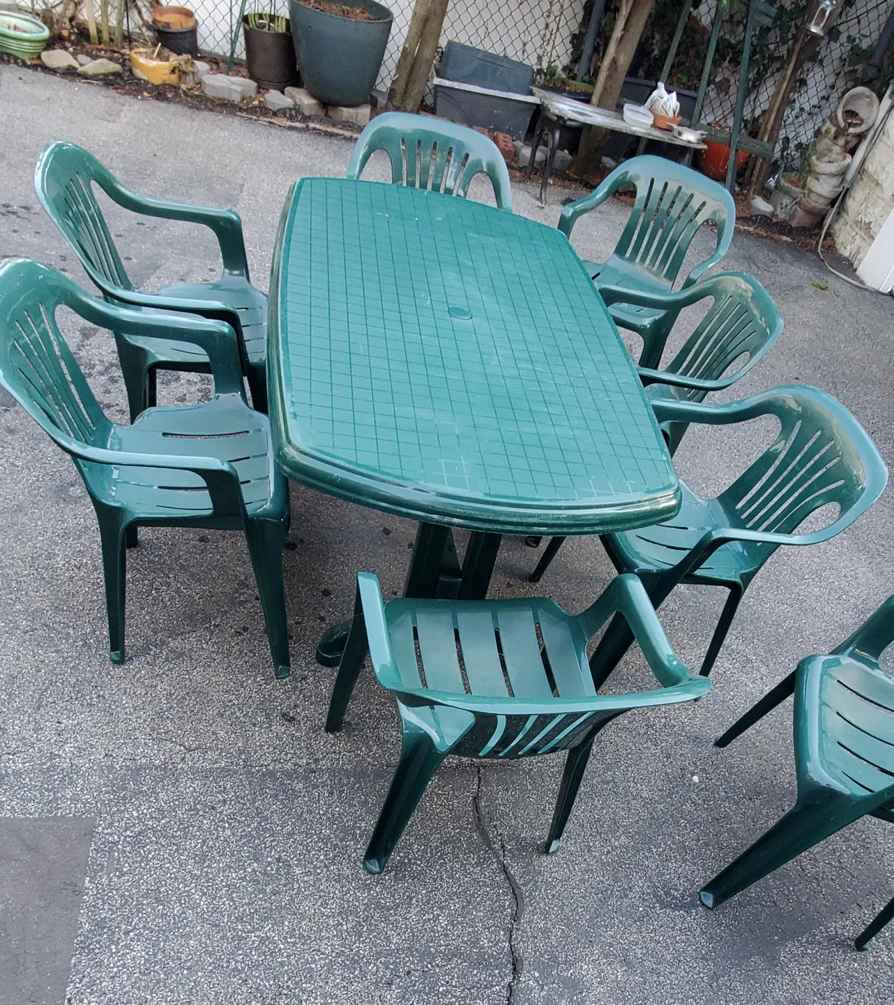Patio Dining Set Green image indicator(2)