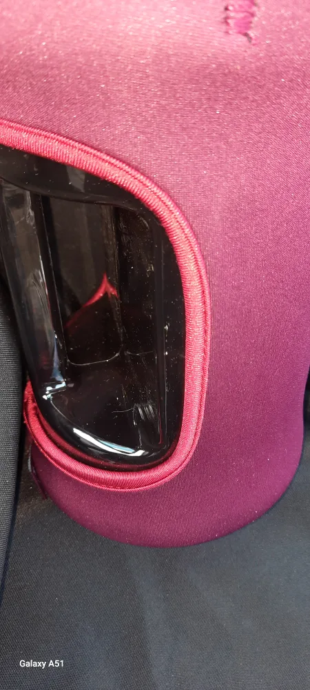 New Gym Keg Stealth Maroon 2.2 Litre Pop Cap Water Bottle image indicator(2)