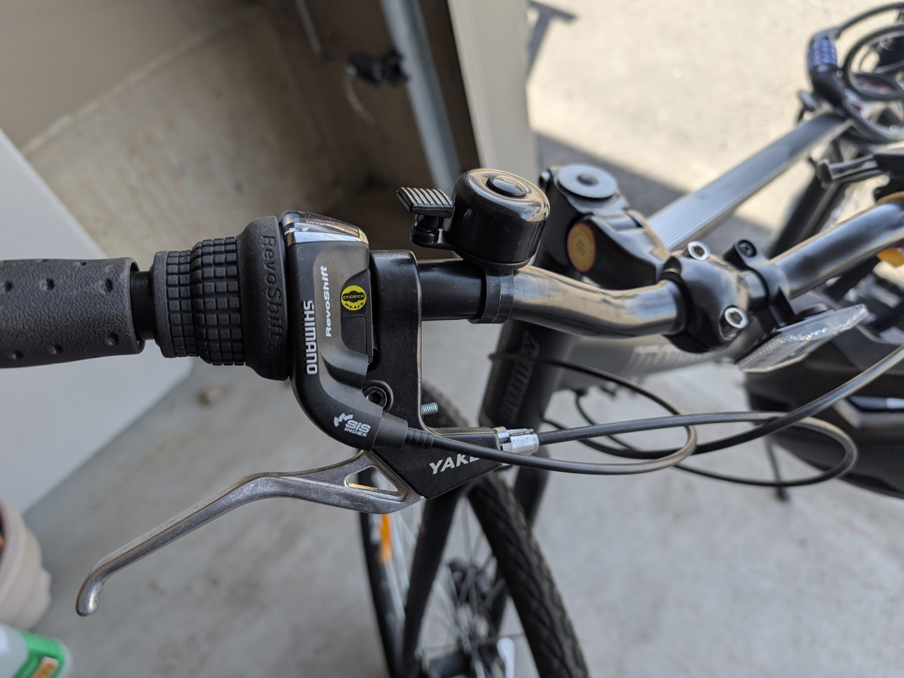 Used Gravity FS200 Hybrid Men's Bicycle - photo 4