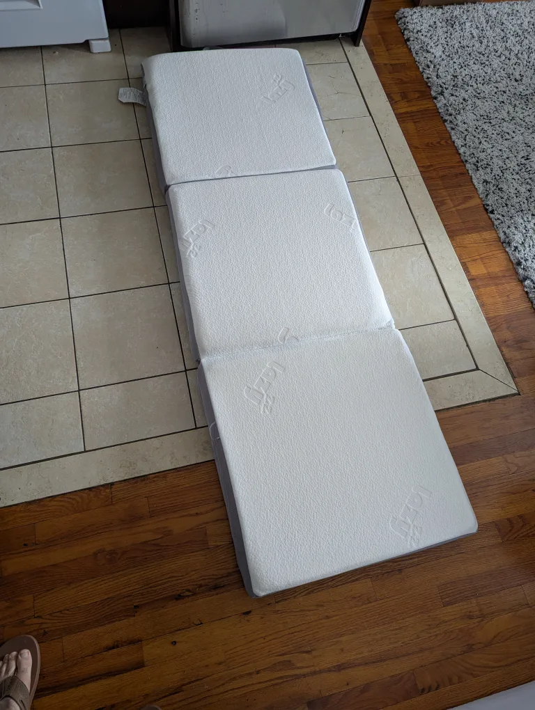 Lazyzizi Tri-Fold Mattress Pad image indicator(3)