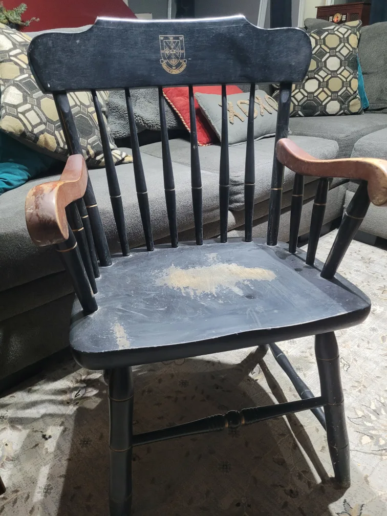 Vintage Armchair with  Queen's  university Crest thumbnail