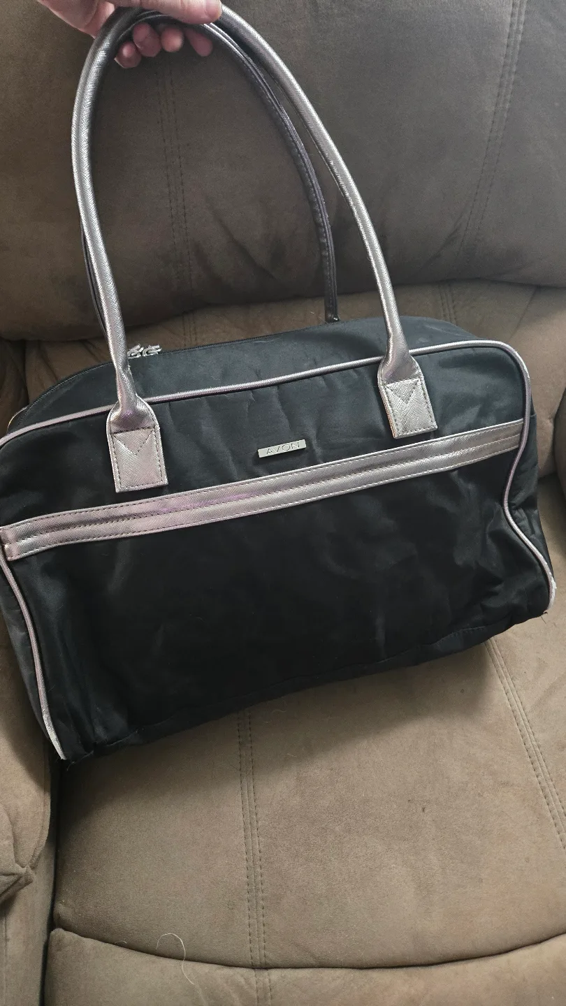 Avon Travel Bag thumbnail