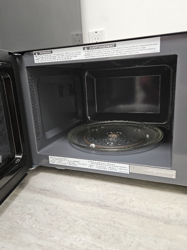Panasonic 900W Countertop Microwave - Black - photo 2