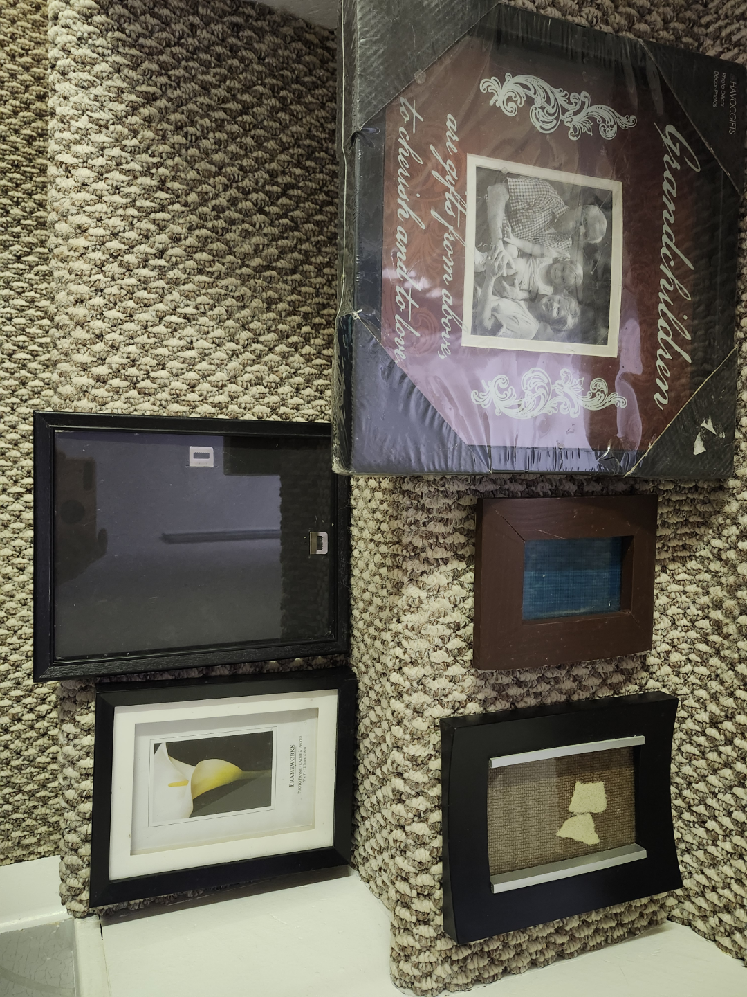 Grandchildren Photo Frame & Assorted Picture Frames