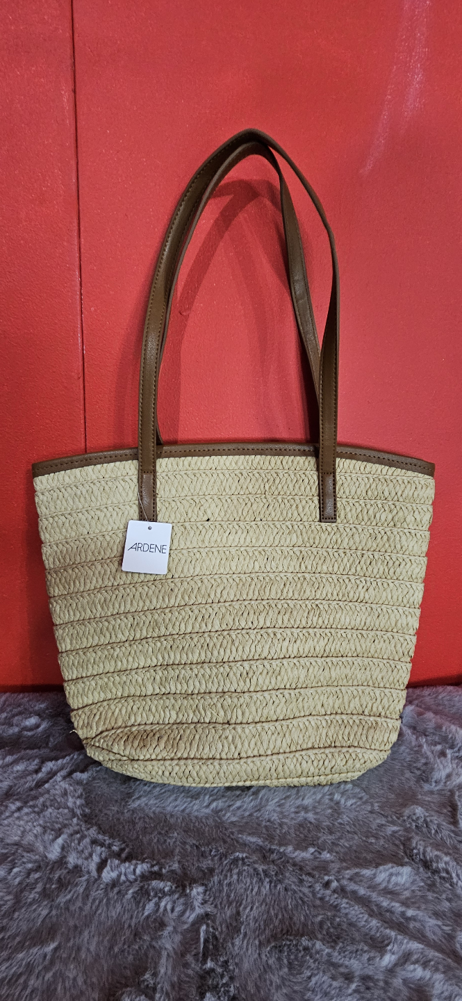 Straw beach bag