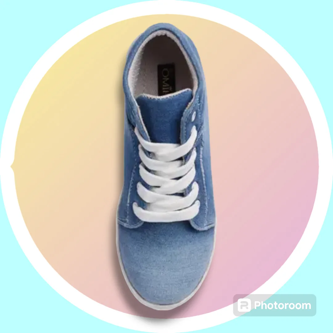 NEW Sz 8 Avon Cushion Walk Cushioned Insoles Sneakers image indicator(5)