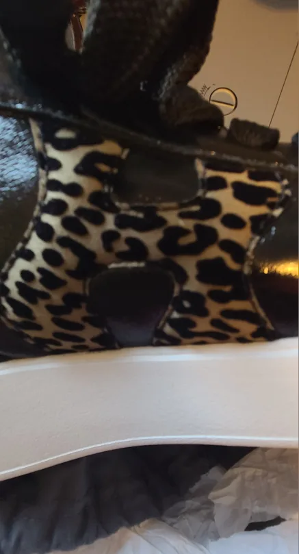 Hogan Lepord print Sneakers, Size 38 1/2 image indicator(5)