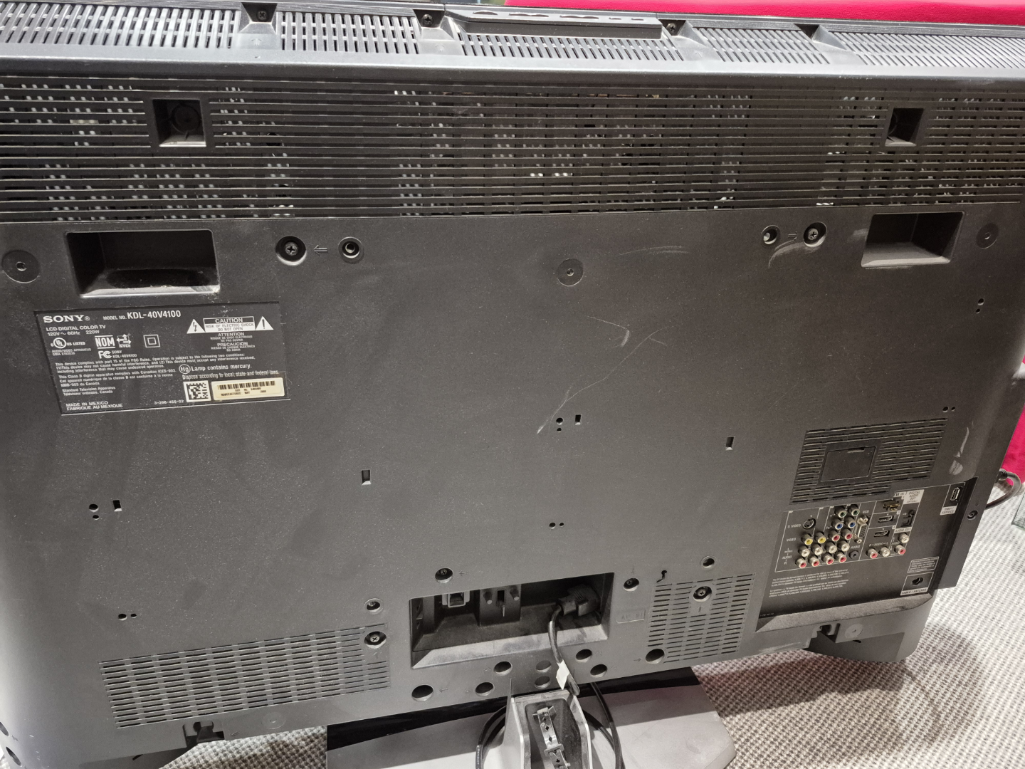 Sony Bravia KDL-40V4100 LCD HDTV - photo 2