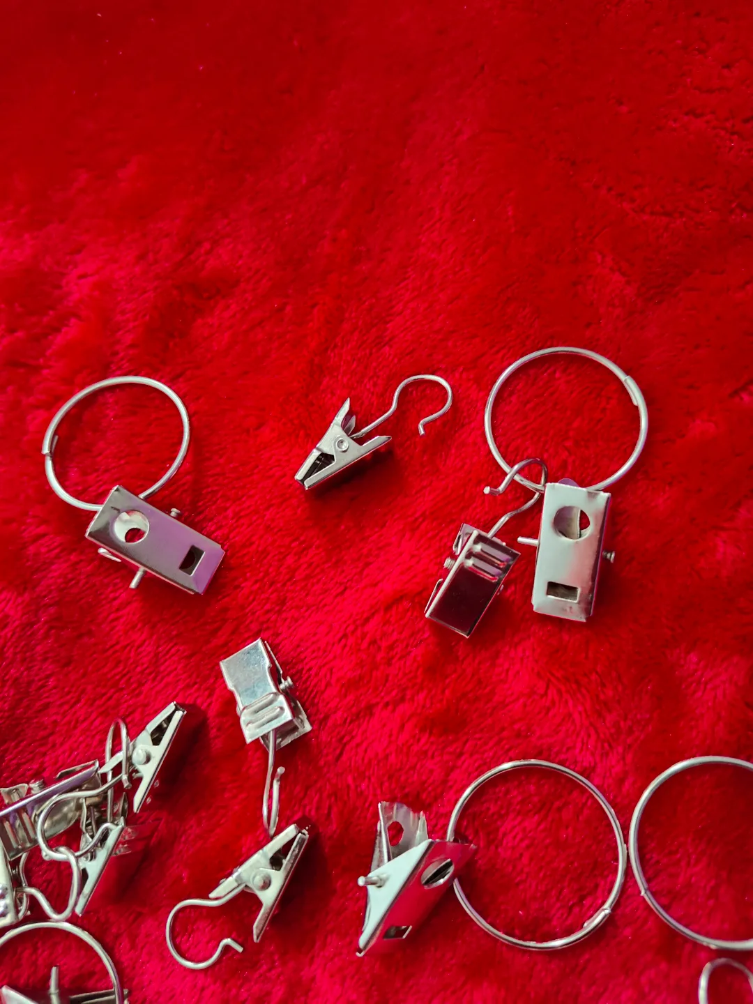 Metal Curtain Rings and Clips image indicator(2)