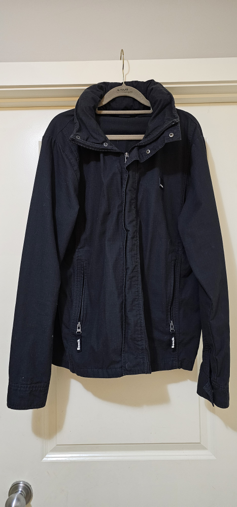 Bench Men's Size Large Black Jacket