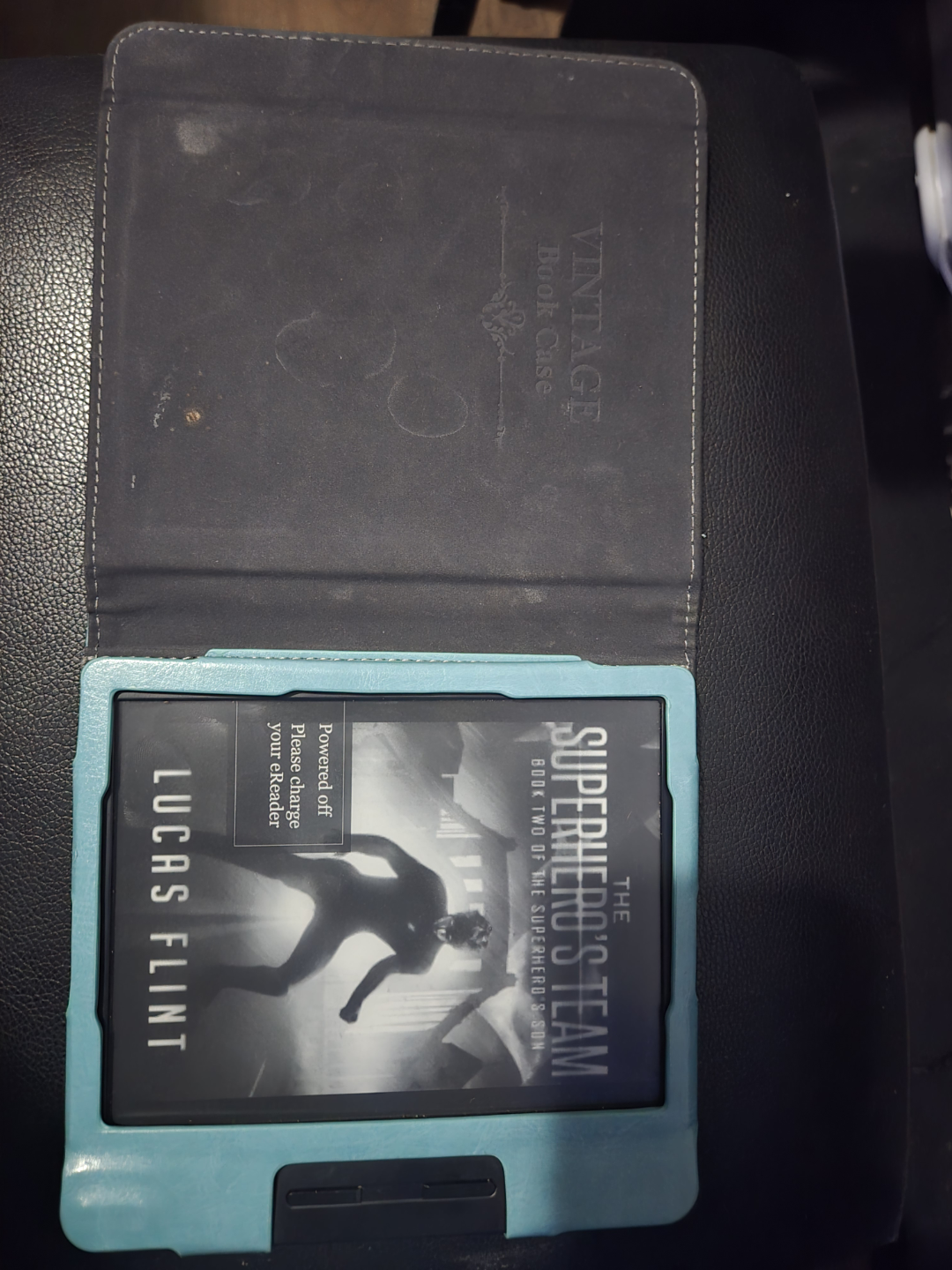 Kobo Libra H2O eReader with Case - photo 2