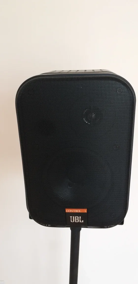 Pair of JBL Control 1 Studio Monitors with Stands image indicator(4)