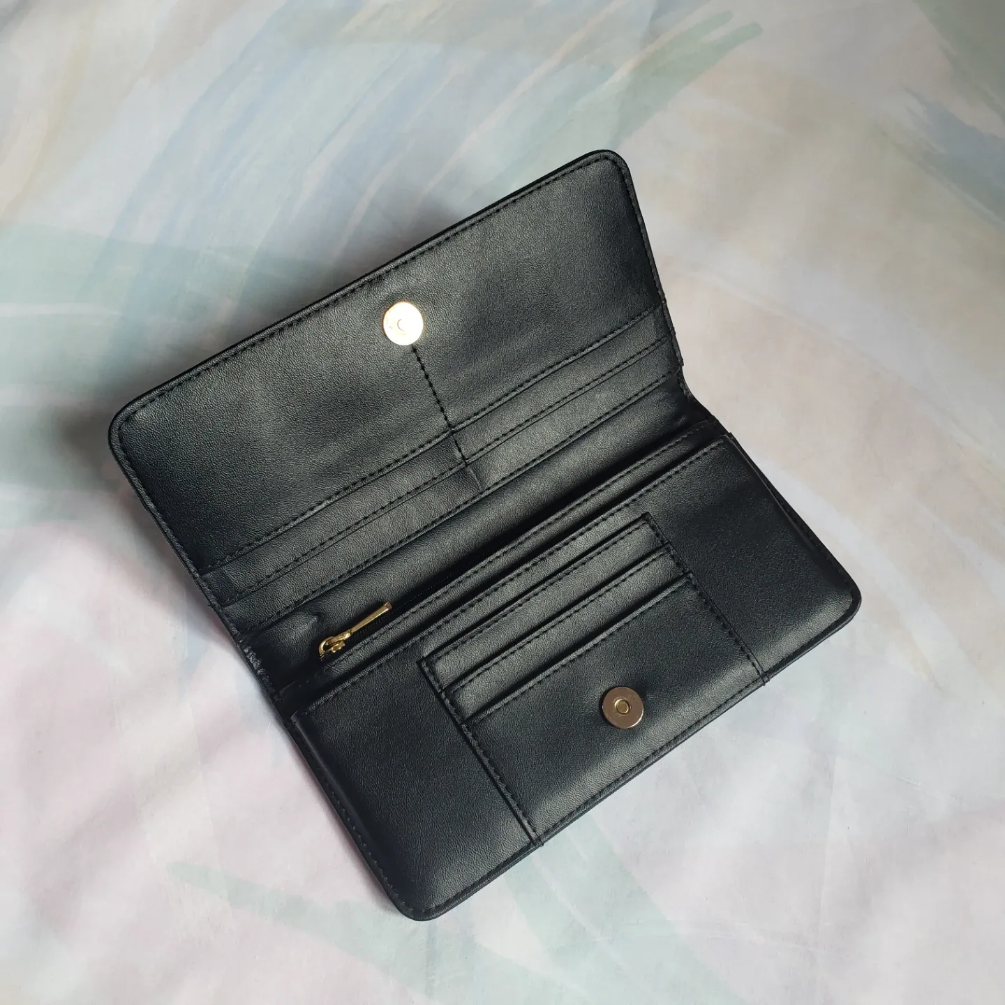 Black Leather Long Wallet image indicator(2)