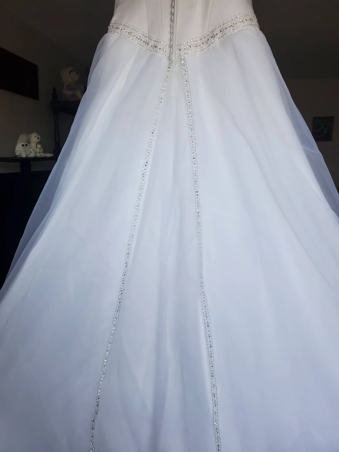 Mooncheri Bridal Gown - Size 8 image indicator(6)