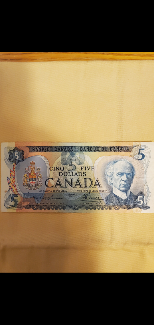 Vintage Canadian Five Dollar Bill